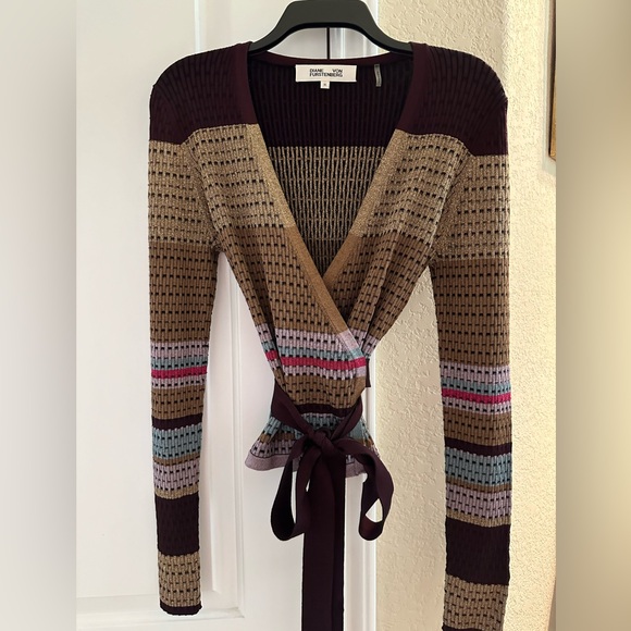 DVF wrap shirt - brand new! - Picture 1 of 2